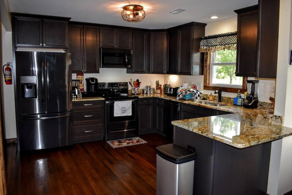 Villa Holly Tree Retreat Located In Beautiful Luray, Va. Esterno foto